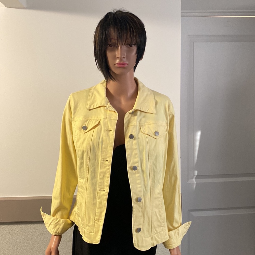 Jacket yellow..size M Charter Club